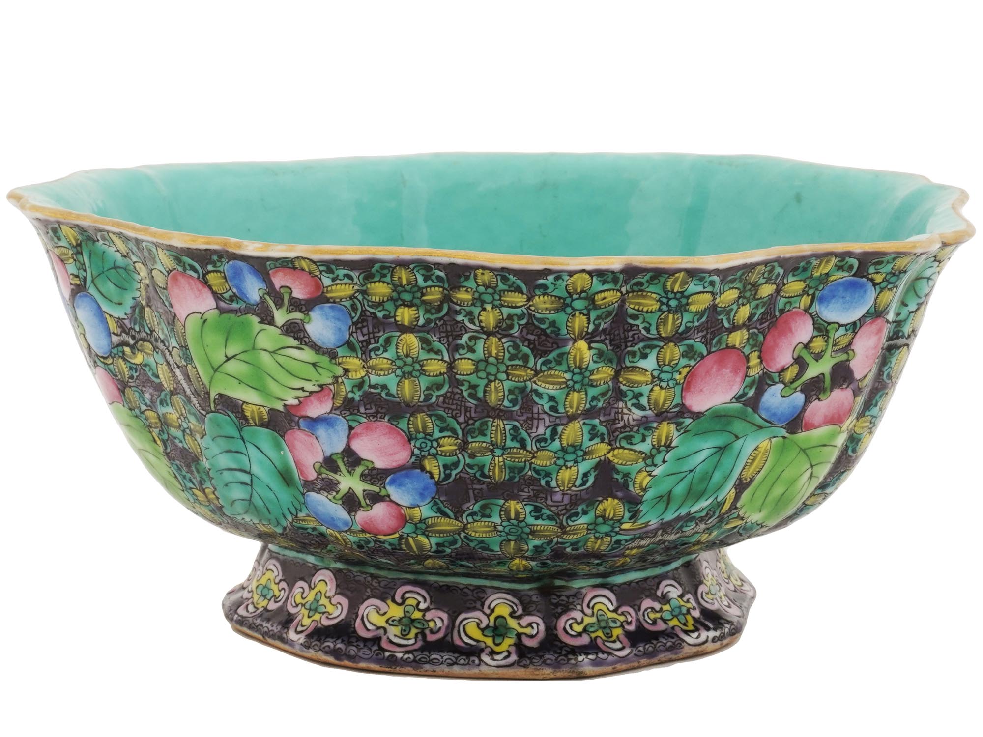 ANTIQUE CHINESE GREEN ENAMELED LOTUS SHAPED BOWL PIC-0